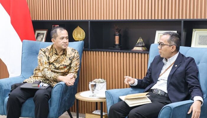 “Mentrans dan Mendikti Saintek Audiensi Bahas Program Beasiswa Patriot, Inovasi Pendidikan untuk Masa Depan”