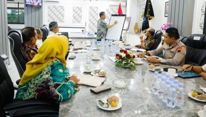Gubernur Jateng: Tegangan Meninggi di Menanti Pansus Pemakzulan Bupati Pati