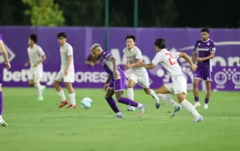 Fiorentina Gagal Membela Kejayaan, Tim Mahasiswa Jepang Rebut Kemenangan dalam Laga Uji Coba yang Mengejutkan