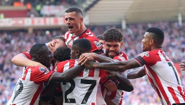 “Sunderland Vs West Ham: Black Cats Membabat The Hammers 3-0, Rebut Perhatian Dunia!”