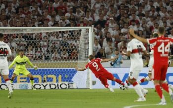 Stuttgart Vs Bayern: Die Roten Menang 2-1, Juara Piala Super Jerman 2025 – Update 2