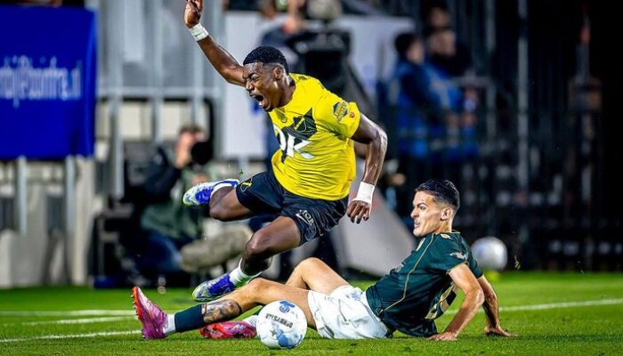 “Kartu Kuning Justin Hubner, Gagalnya Fortuna Sittard di Bawah Sorotan Publik”