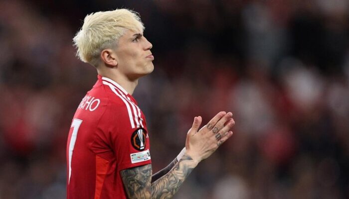 Begini Cara Fans MU Luapkan Amarah ke Garnacho! – Update 1
