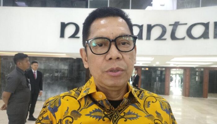 Gaji Dewan Tak Bergerak, Pimpinan DPR Pastikan Hanya Tunjangan yang Meningkat