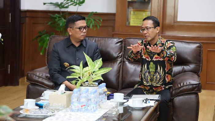 **Perpanjangan Rute MRT ke Serpong dan Balaraja Dikordinasikan Dirut MRT dengan Gubernur Banten**