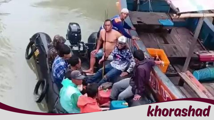 6 Pemancing Tertinggal di Laut Demak, Polisi Lakukan Evakuasi dalam Keadaan Darurat!