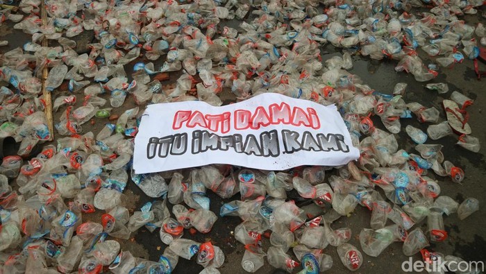 Aliansi Pendemo Terbelah: 1 Oknum Klaim Damai dengan Bupati Pati, Beda Sikap Lain