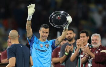Rekor Baru Ditumbangkan! Kiper Fluminense Menjadi Legenda Sepakbola Dunia