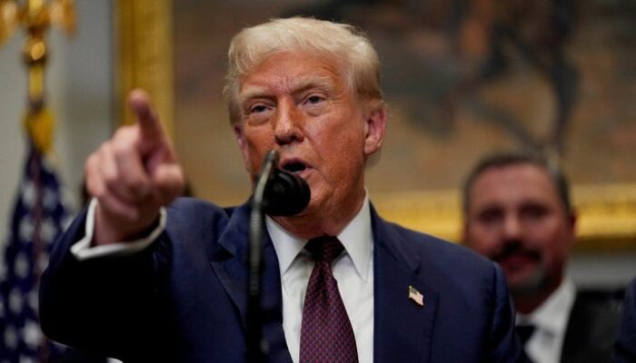 3 Kapal Perang AS di Dekat Venezuela, Trump Benarkah Bermain Api?