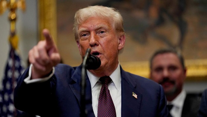 3 Kapal Perang AS di Dekat Venezuela, Trump Benarkah Bermain Api?