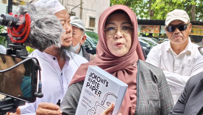 Dr. Tifa Diperiksa Polda Metro, Kasus Fitnah Ijazah Jokowi Meninggalkan Tanda Tanya Besar