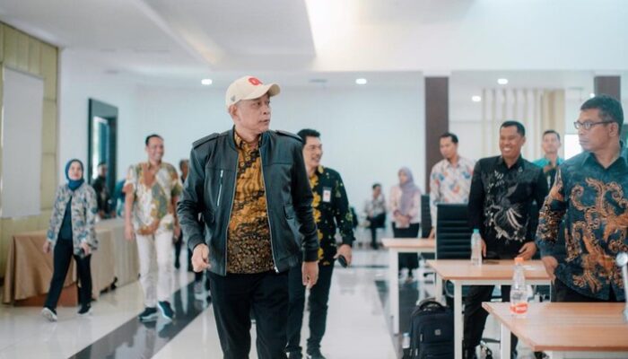 Tutup Retret Kepsek-Guru, Wamensos Soroti Kebijakan Pendidikan yang Menyulitkan Rakyat