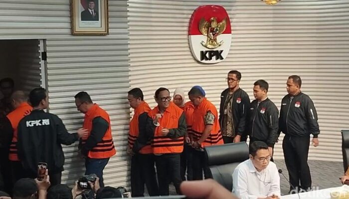 Dari Tangis ke Senyum, Noel dan KPK: Kisah di Balik Konferensi Pers yang Mempertanyakkan Segalanya