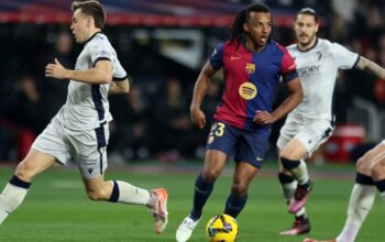 Tragedi atau Trik? “Jules Kounde Siap Berkorban demi Yamal!” dalam Perdebatan Transfer Terpanas Musim Ini
