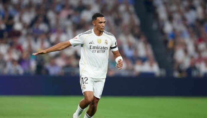 “Real Madrid: Alexander-Arnold Tidak Cocok untuk Tim ini!”