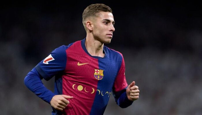 **Hansi Flick Tanggapi Rumor Transfer Fermin Lopez dengan Jawaban yang Mengejutkan!**