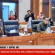 Saat Demo Bergejolak, Komisi I DPR Tetap Rapat: Apakah Mereka盲akan Realitas?