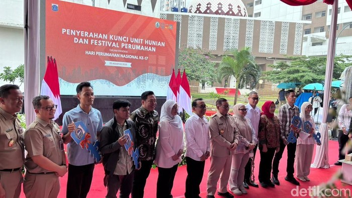 50 Warga Dapatkan Kunci dari Pramono, Apa yang Mereka Dapatkan Selanjutnya?