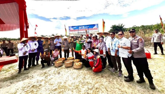 “Wow, 15 Ton Jagung! Bupati Pelalawan Beri Pujian Khusus untuk Kapolda Riau Visioner”