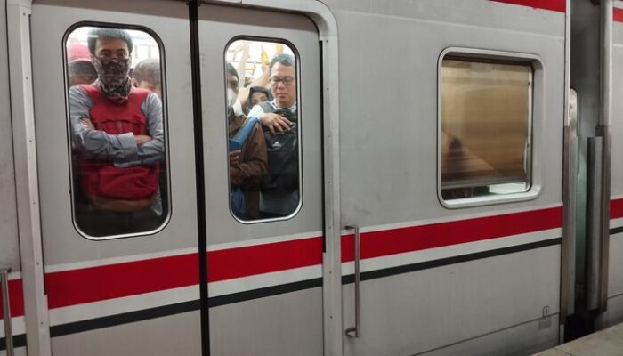 Demo di DPR, KRL Imbau Penumpang Tak Naik-Turun di Palmerah, Apa Dampaknya?