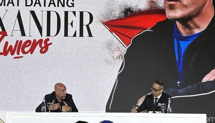 “PSSI Boyong Ahli Strategi Sepakbola Alexander Zwiers sebagai Direktur Teknik”
