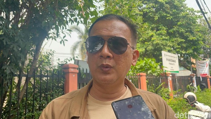 Mobil Pelat Merah Lurah Manggarai Selatan Dinonjolkan di Slipi: Kisah Tegang dan Ketidakpercayaan Masyarakat