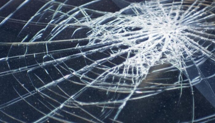 Konflik Jalan di Bogor: Pemotor Tabrak Penyeberang, Keduanya Menderita Luka