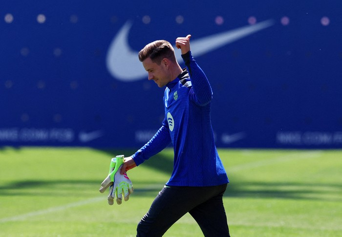 Flick: Ter Stegen Akan Kembali, Tapi Kompetisi Internal Akan Berlangsung