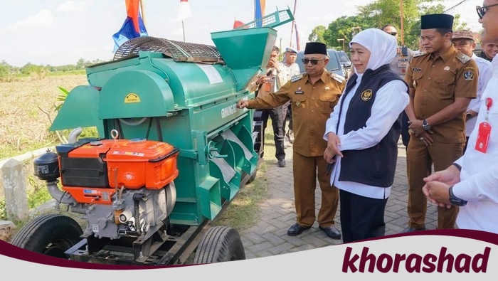Dari Blitar ke Tulungagung, Khofifah Berikan 39 Unit Alsintan untuk Negeri yang Lebih sejahtera