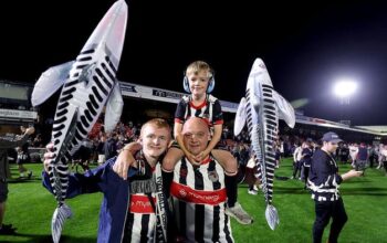 Pecundangi MU, Grimsby Town Akan Ingat Selamanya: Kemenangan yang Menggoncang Eropa