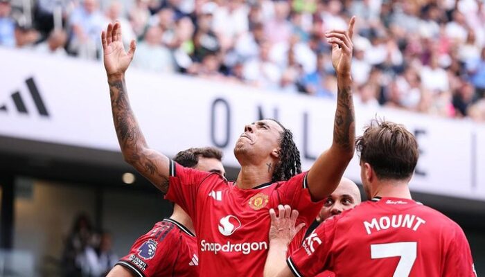 MU Vs Burnley: Supercomputer Pastikan Setan Merah 65% Menang, Apakah Ini Realita?