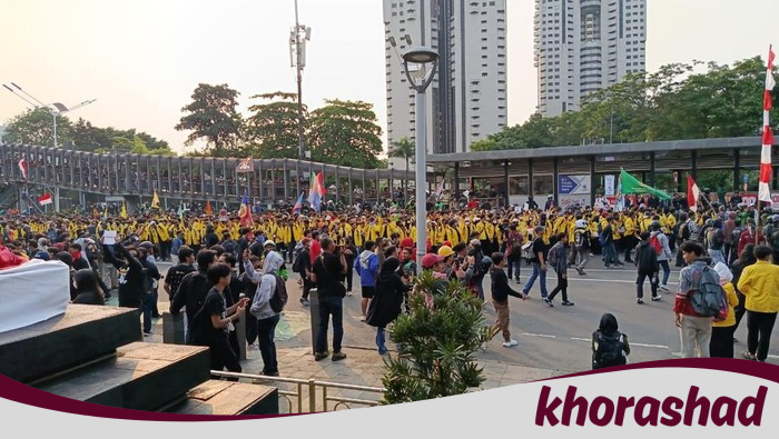 Mahasiswa UI Tiba di Polda Metro Bela Affan Ojol Tewas Dilindas Rantis - Update 1
