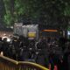Brimob Bergerak Sisir Senen, Demonstran Berhamburan, Geger Kota!