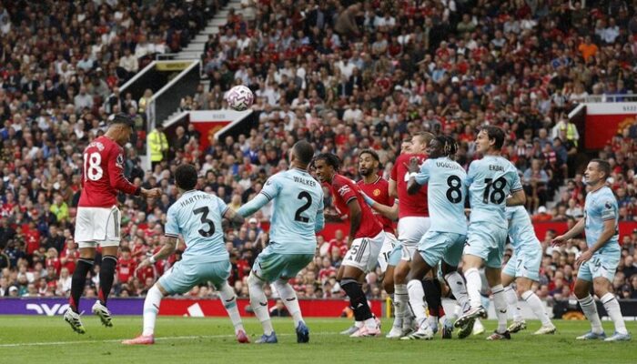 MU Vs Burnley: Skor Tipis 3-2, Bruno Fernandes Tokoh Kemenangan Setan Merah