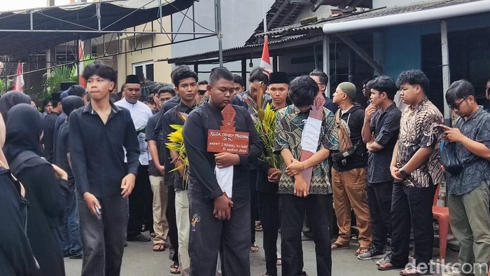 Tragedi Mencekam: Mahasiswa Amikom Jogja Meninggal Mysterius, Keluarga Ungkap Kondisi Jenazah yang Mengerikan