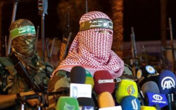 **Israel Klaim Bunuh Juru Bicara Hamas: Dampak Perang Berkepanjangan**