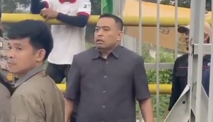 “Kasus Tabrak Pendemo: DPRD Cilegon Hadapi Restorative Justice atau Pemboikotan?”