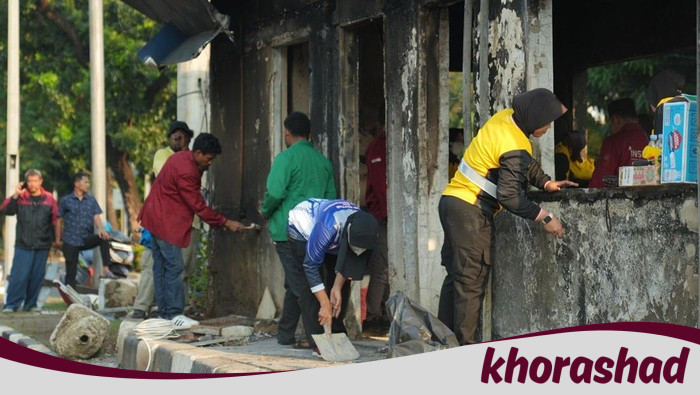 Polwan Ditlantas PMJ Bersama Mahasiswa Bersih-bersih Pospol Rusak, Peringati HUT Polwan ke-77