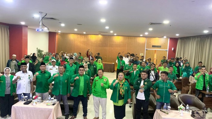 PPP Batam Pecat Ketua Lama, Dukung Mardiono Jelang Muktamar X