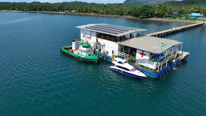 RS Kapal PIS dan doctorSHARE Layani 4.000 Pasien di Pelosok Raja Ampat - Update 1