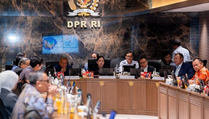 Reformasi Kelembagaan DPR, Puan: “Transparansi atau Tidak Ada!”