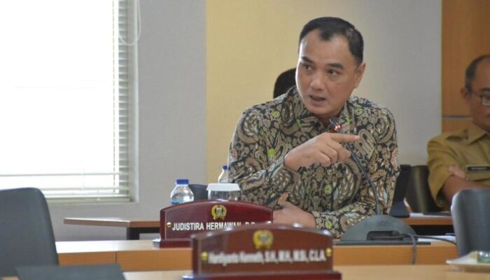 DPRD DKI Sepakat Revisi Tunjangan Rumah Rp70 Juta, Golkar Berikan Komentar!