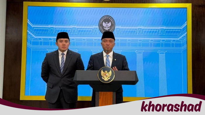 Mensesneg Terungkap: Alasan Prabowo Reshuffle Kabinet, Evaluasi Terus-menerus!