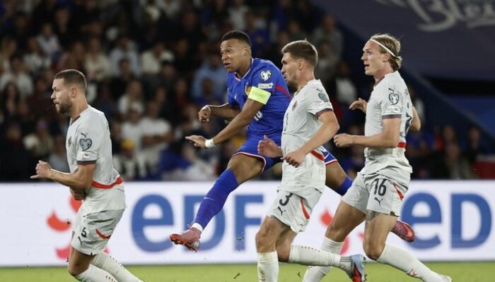 [Prancis Vs Islandia: Les Bleus Selamat dari Kebuntuan, Menangi Laga 2-1!]