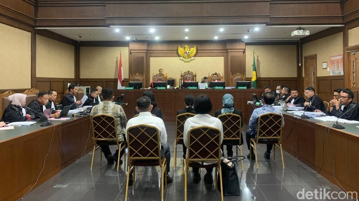 Mantan Ketua PN Jakpus: Aksi Suap Migor yang Diam-Diam Dibiarkan