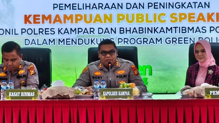 Bhabin di Kampar Perkuat Program Green Policing melalui Public Speaking