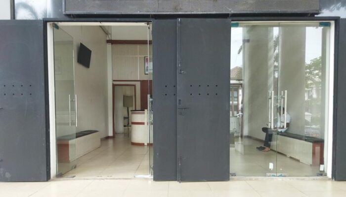 Pintu Besi di Kantor Bupati Pandeglang, Solusi atau Perubahan Paradigma Keamanan?
