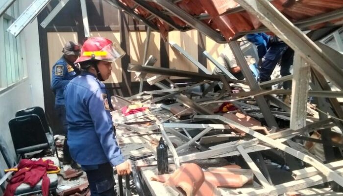 6 Siswa SMKN 1 Cileungsi Bogor Masih Dirawat di RS Imbas Atap Sekolah Ambruk: Bencana yang Tidak Terduga
