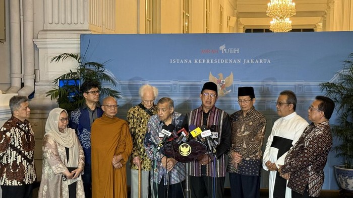 Prabowo dan Gerakan Nurani Bangsa: Diskusi 3 Jam yang Menyebabkan 17+8 Tuntutan Heboh