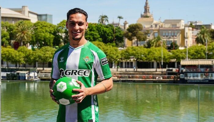 Misteri Gaji Antony di Betis, Terungkapnya ‘Kekurangan’ yang Mengejutkan!